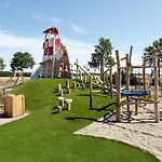 Reetland Am - Luxusplus Reetdachvilla Mit 4 Schlafzimmern, Aussensauna, Loungebereich Und Kamin H09